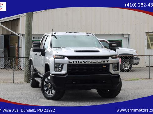 Used 2021 Chevrolet Silverado 2500 Custom w/ Custom Value Package AWD/4WD image 1