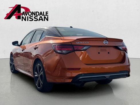 Certified 2022 Nissan Sentra SR w/ Lighting Package FWD image 2