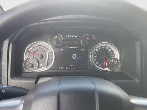 Used 2022 RAM 1500 Classic Warlock w/ Electronics Group image 5