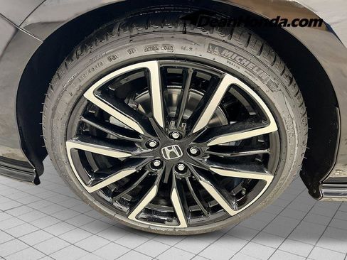 New 2025 Honda Accord Touring image 11