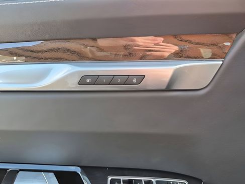 New 2026 Cadillac Escalade ESV Platinum Sport w/ LPO, ONYX Package image 23