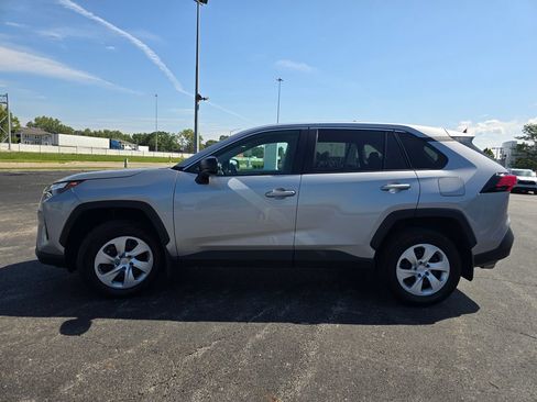 Certified 2023 Toyota RAV4 LE AWD/4WD image 16