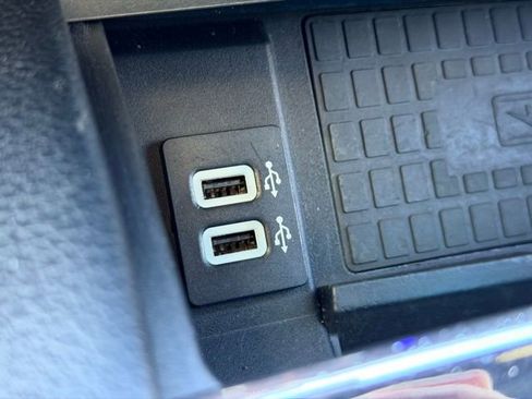 Used 2019 Ford Expedition XLT w/ Equipment Group 202A image 17