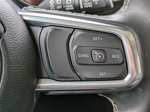 Used 2021 Jeep Wrangler Unlimited Sahara image 26