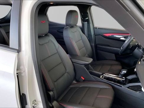Used 2026 Chevrolet TrailBlazer RS w/ Convenience Package FWD image 20
