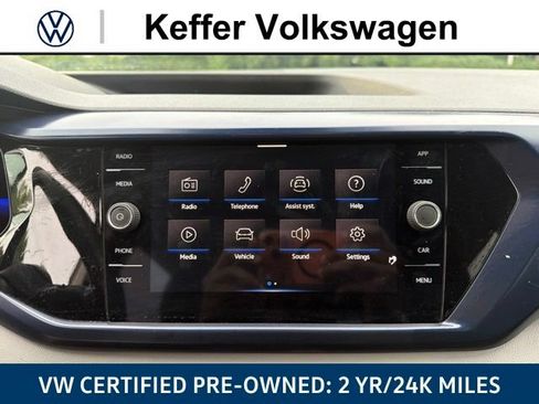 Used 2022 Volkswagen Taos SE FWD image 26