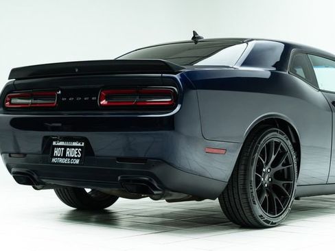 Used 2015 Dodge Challenger SRT Hellcat image 14