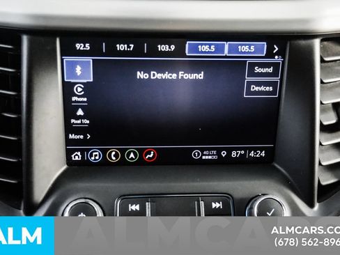 Used 2023 GMC Acadia SLT FWD image 40