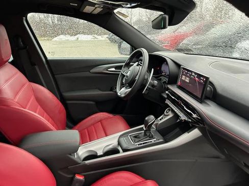 Used 2024 Dodge Hornet R/T Plus w/ Tech Pack Plus w/o Parking image 31