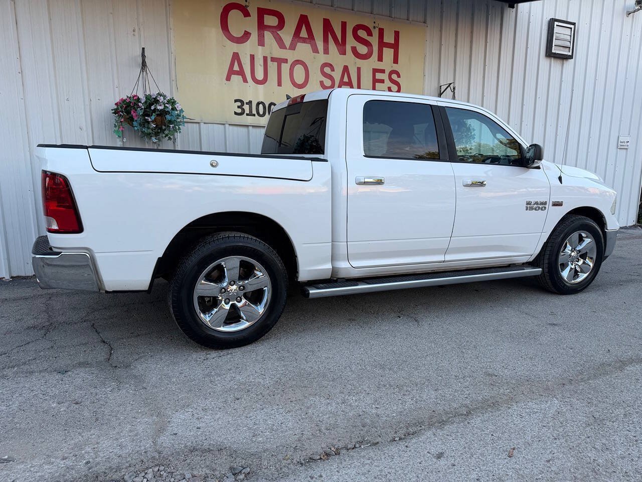 Used 2015 RAM 1500 Lone Star RWD image 3