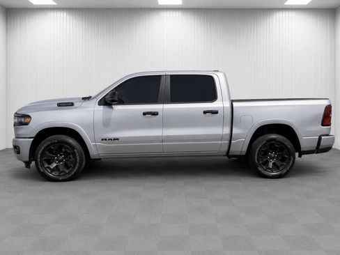 Used 2025 RAM 1500 Big Horn AWD/4WD image 7