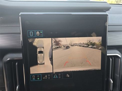 New 2026 GMC Acadia AT4 w/ Super Cruise Package image 12