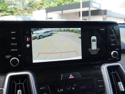 Used 2023 Kia Sorento S w/ Panoramic Sunroof Package AWD/4WD image 47