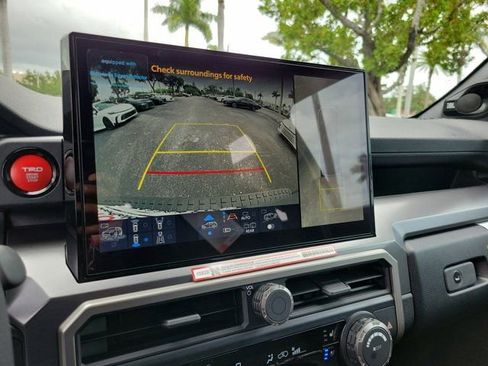 New 2026 Toyota 4Runner TRD Off-Road Premium AWD/4WD image 18