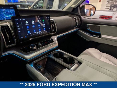 New 2025 Ford Expedition Max Platinum w/ Platinum Ultimate Package image 38