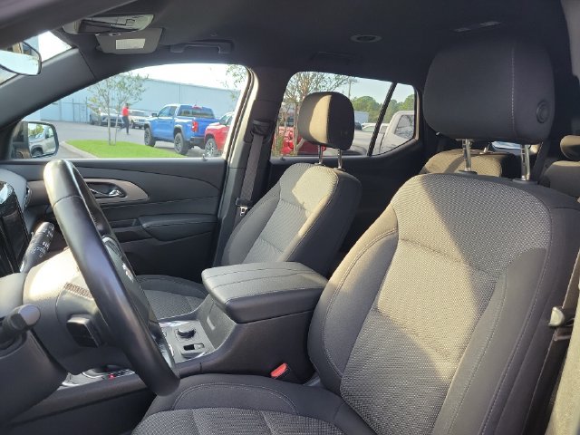 Certified 2023 Chevrolet Traverse LT w/ LPO, Floor Liner Package AWD/4WD image 24