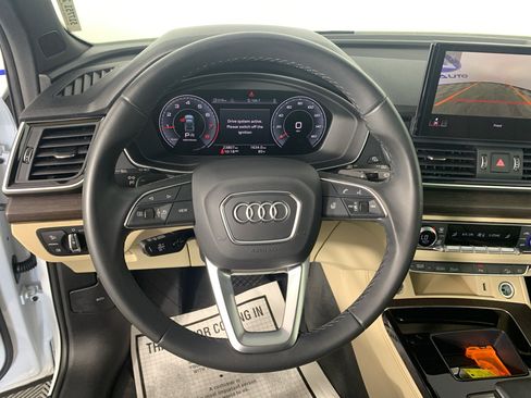 Used 2024 Audi Q5 2.0T Premium Plus w/ Premium Plus Package AWD/4WD image 22