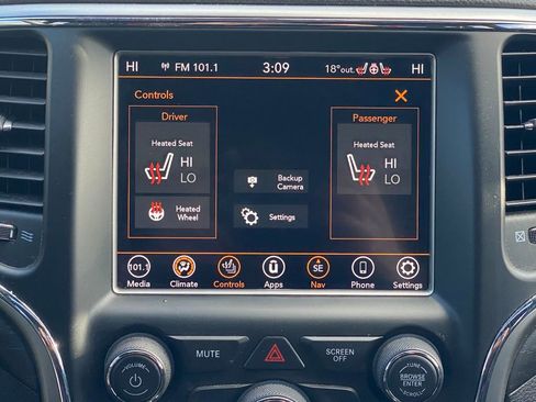 Used 2018 Jeep Grand Cherokee Altitude image 23