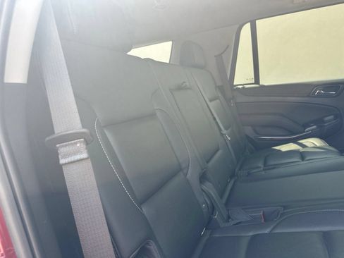 Used 2018 GMC Yukon SLT w/ HD Trailering Package AWD/4WD image 35
