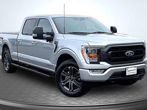 Used 2022 Ford F150 XLT w/ Equipment Group 302A High AWD/4WD image 3