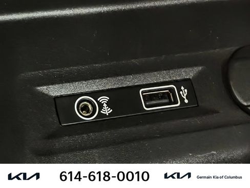 Used 2018 Volkswagen Atlas SEL AWD/4WD image 29