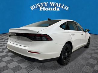 New 2025 Honda Accord SE video 3