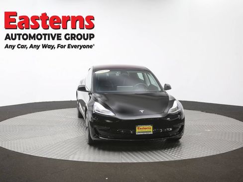 Used 2019 Tesla Model 3 Standard Range Plus RWD image 45