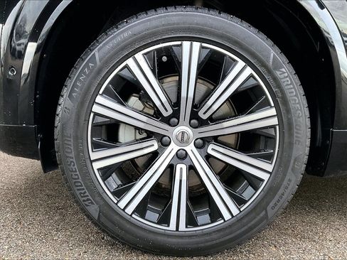 Used 2022 Volvo XC90 T6 Inscription w/ Climate Package image 25