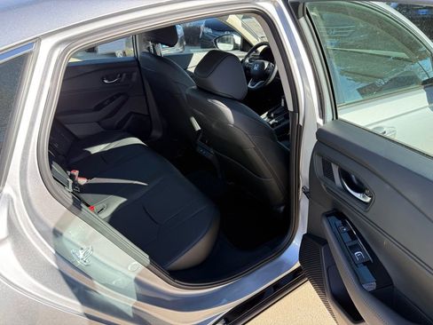 Certified 2025 Honda Accord Touring image 19