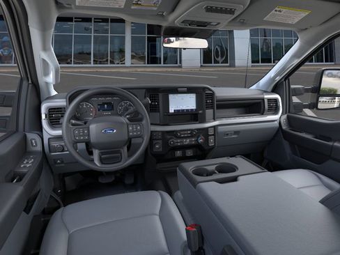 New 2026 Ford F550 XL image 9