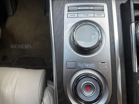 Used 2024 Genesis GV80 2.5T w/ Prestige Package AWD/4WD image 25