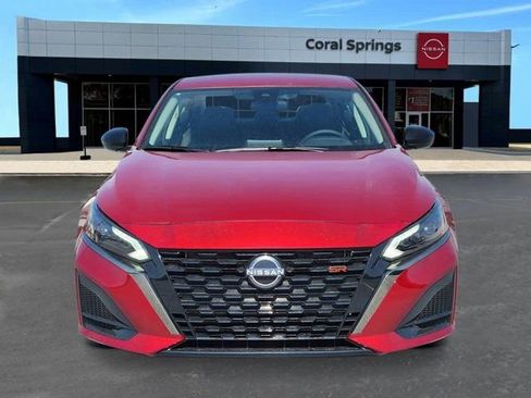 New 2026 Nissan Altima 2.5 SR FWD image 8