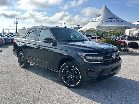Certified 2024 Ford Expedition Limited RWD image 1
