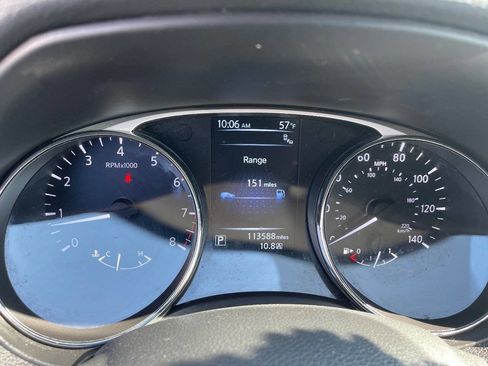 Used 2016 Nissan Rogue SV w/ SV Premium Package AWD/4WD image 21