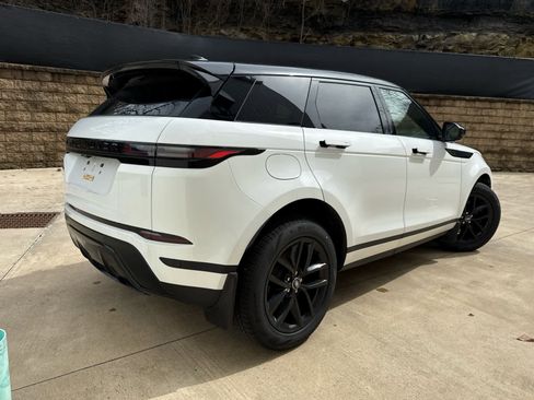 New 2026 Land Rover Range Rover Evoque S AWD/4WD image 3
