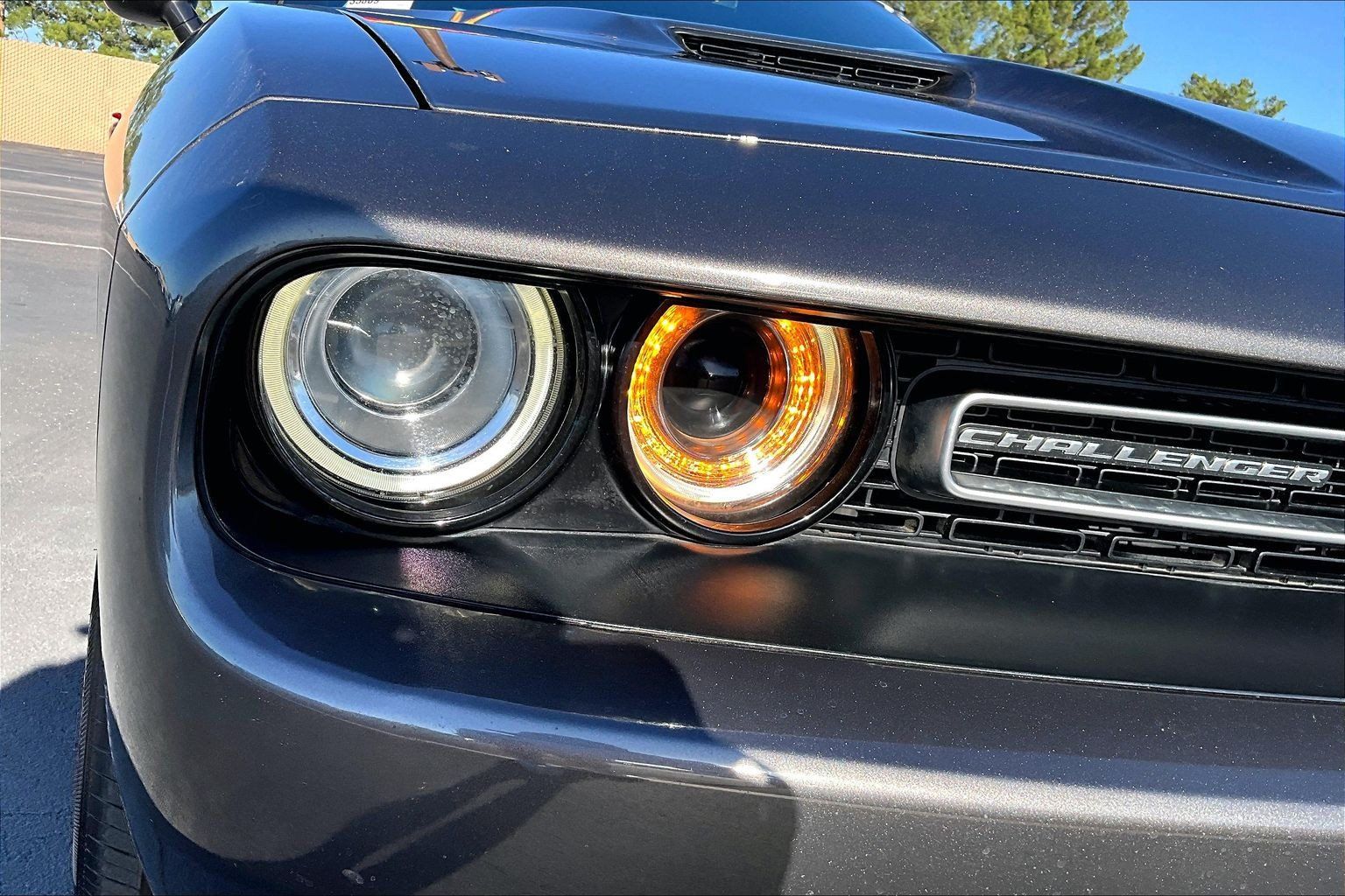 Used 2019 Dodge Challenger SXT RWD image 28