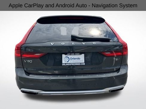 Used 2020 Volvo V90 T6 Cross Country image 9