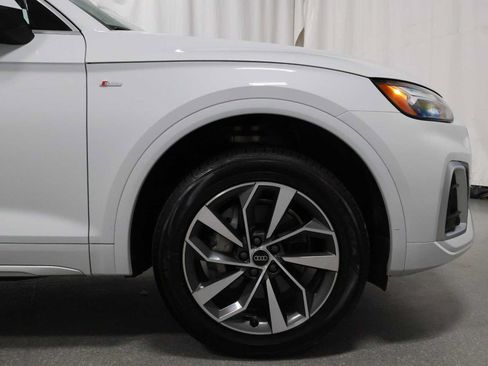 Used 2024 Audi Q5 2.0T Premium w/ Convenience Package AWD/4WD image 11