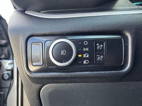 Used 2023 Ford Explorer XLT w/ Equipment Group 202A image 26