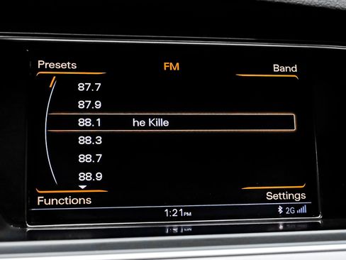 Used 2015 Audi A4 2.0T Premium Plus w/ Technology Package image 30