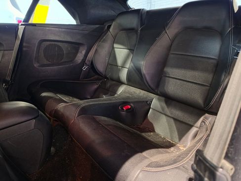 Used 2020 Ford Mustang Premium RWD image 7