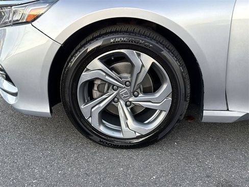 Used 2018 Honda Accord EX-L image 12