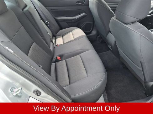 Used 2025 Nissan Altima 2.5 SV FWD image 29