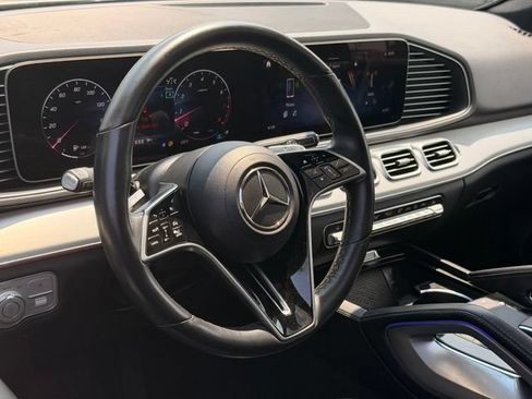 Used 2025 Mercedes-Benz GLE 350 4MATIC image 18