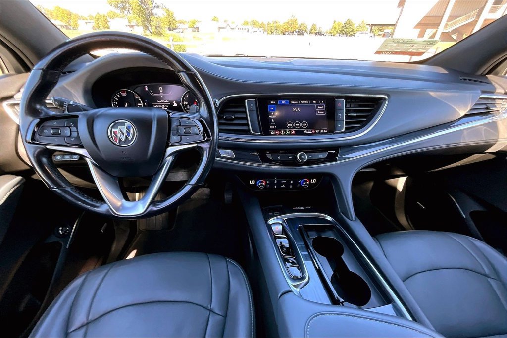Used 2022 Buick Enclave Premium FWD image 12