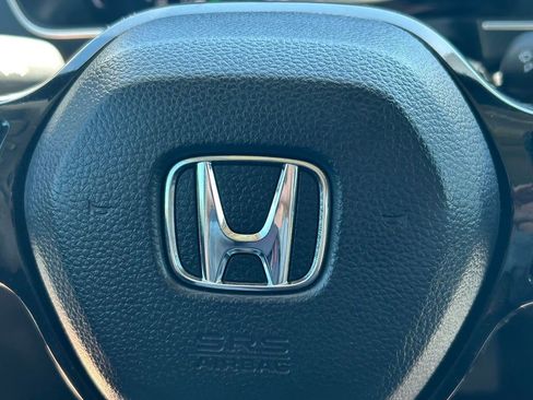 Used 2024 Honda Pilot Touring image 40