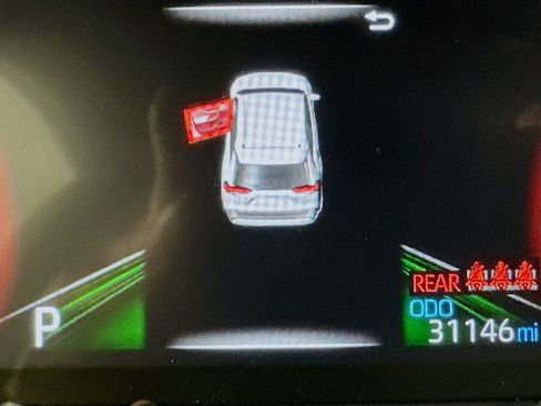 Used 2025 Toyota RAV4 XLE FWD image 19