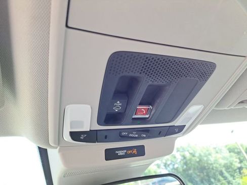 New 2025 Honda Accord SE image 16