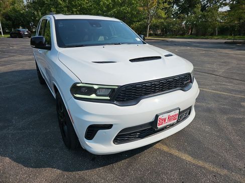 Used 2023 Dodge Durango R/T AWD/4WD image 8