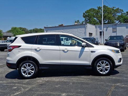 Used 2017 Ford Escape SE AWD/4WD image 7